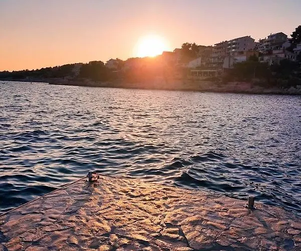 Lägenhet Vujica, Okrug Gornji *